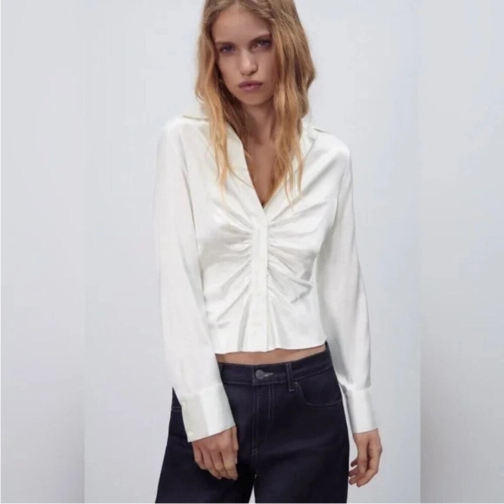 Zara Ecru Off-White Ruched and Fitted Button Down Collared Shirt